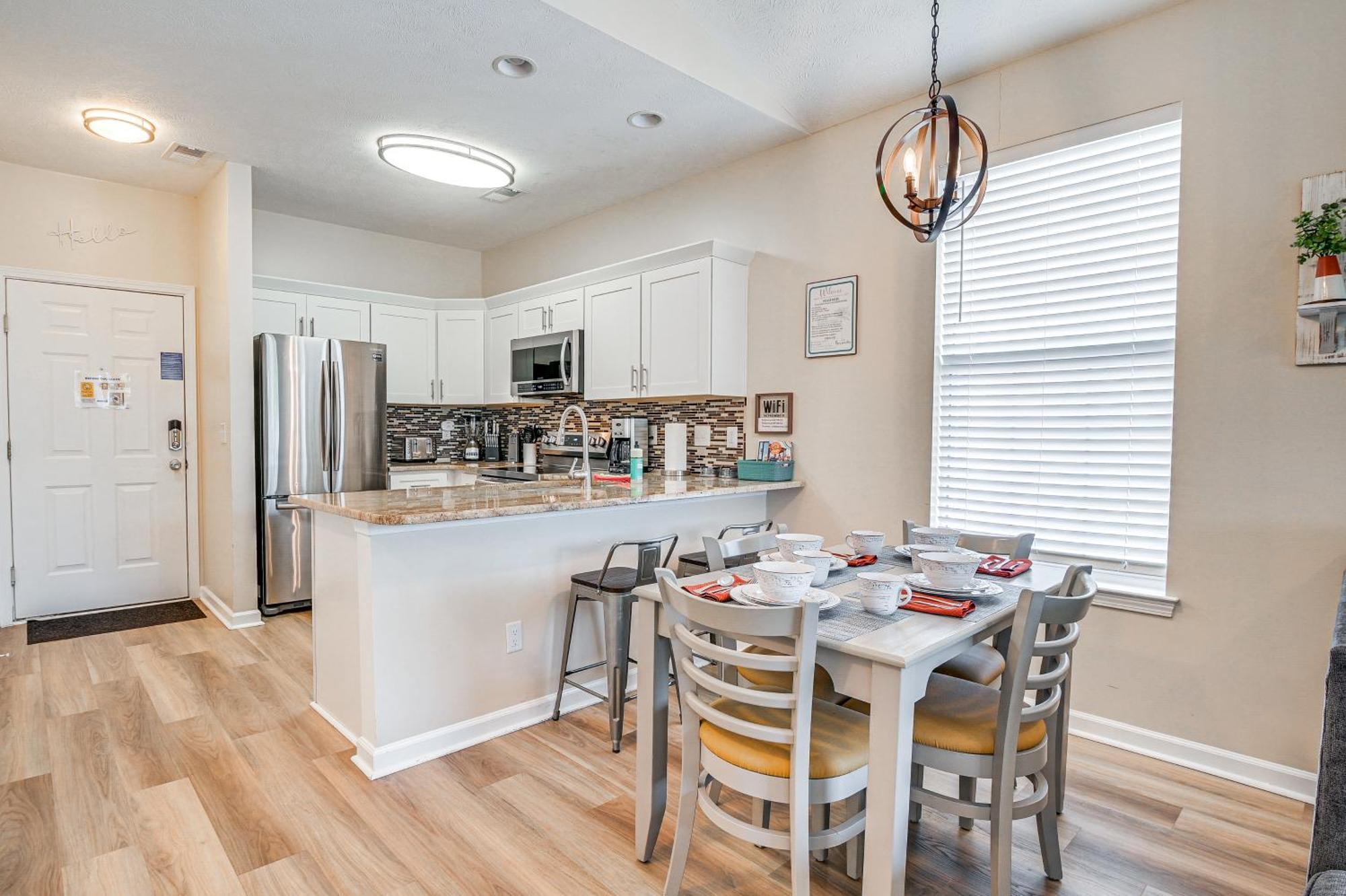 Breezy Golf Condo With Pool Access, 4 Mi To Beach Myrtle Beach Esterno foto
